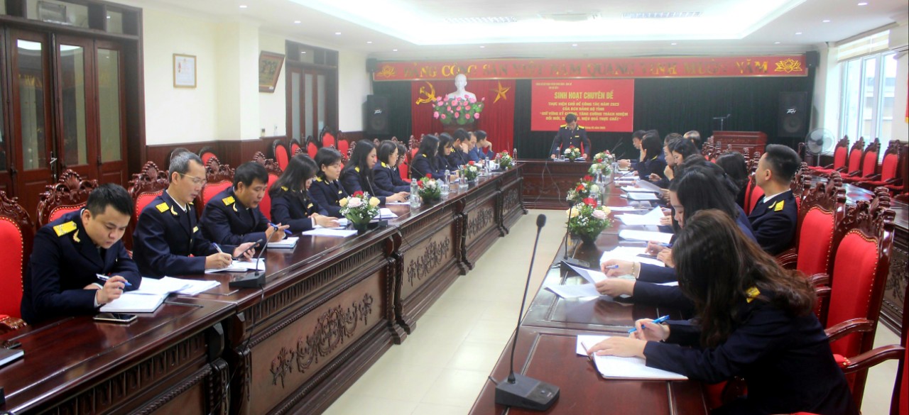 Chi bộ số 3, Đảng ủy bộ phận Chi cục Thuế khu vực Ninh Bình - Hoa Lư thuộc Đảng ủy Cục Thuế Ninh Bình tổ chức Hội nghị sinh hoạt chuyên đề về thực hiện Chủ đề công tác năm 2023 của Tỉnh ủy