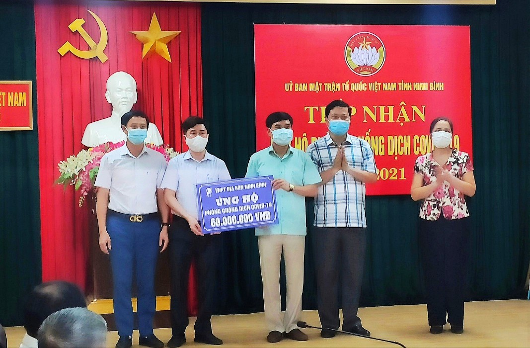 VNPT địa bàn Ninh Bình tham gia ủng hộ phòng, chống dịch Covid-19