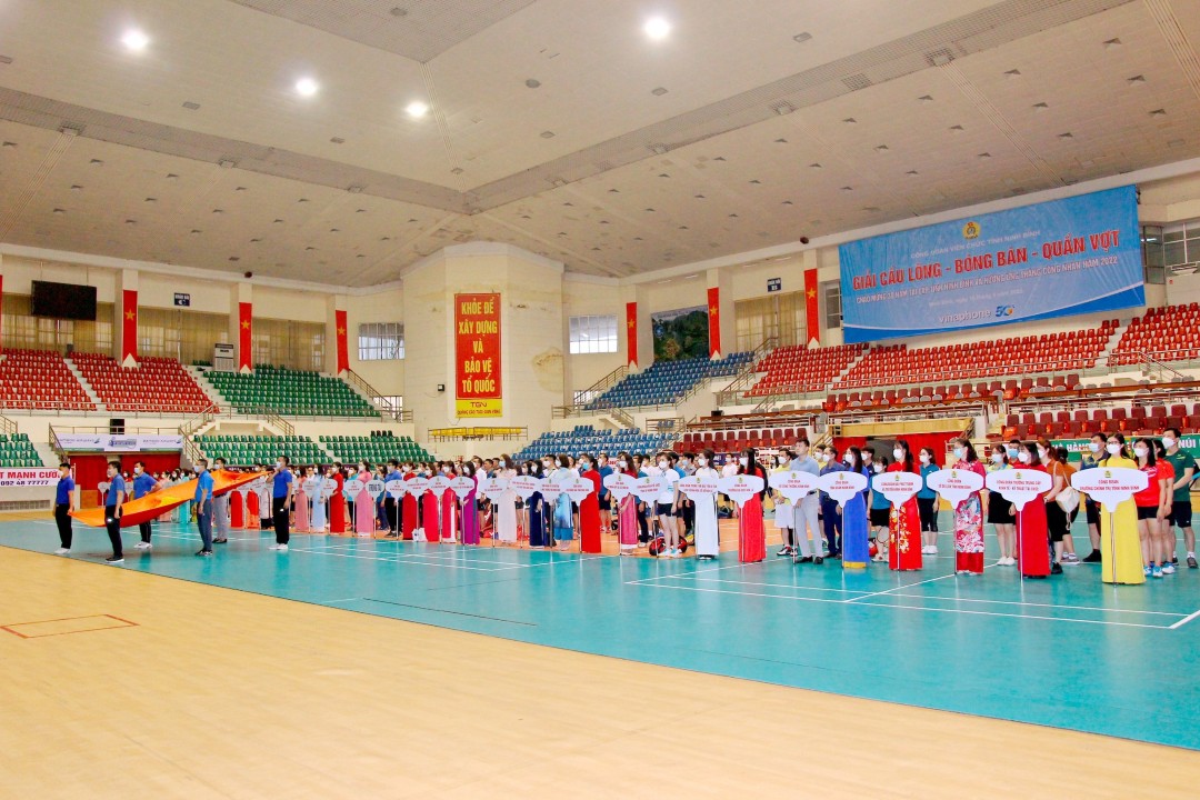 Công đoàn viên chức tỉnh Ninh Bình tổ chức Giải Cầu lông - Bóng bàn - Quần vợt cán bộ, công chức, viên chức, người lao động khối các cơ quan tỉnh năm 2022.